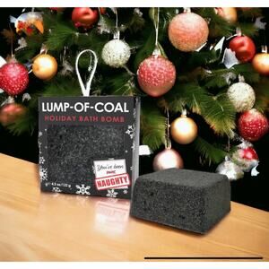 Lump-Of-Coal Holiday Bath Bomb